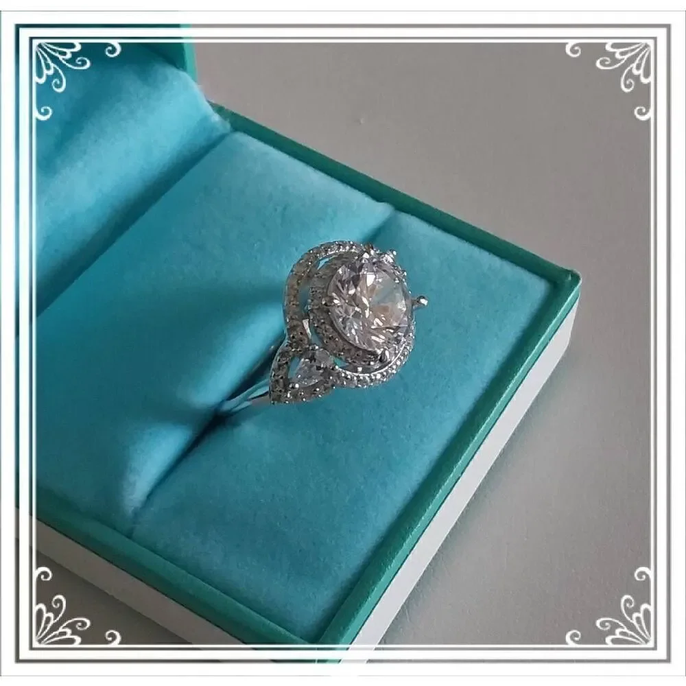 Stunning 8.03 Ct. Genuine Diamond Simulant Round & Pear Cut Cocktail Ring Sz 8